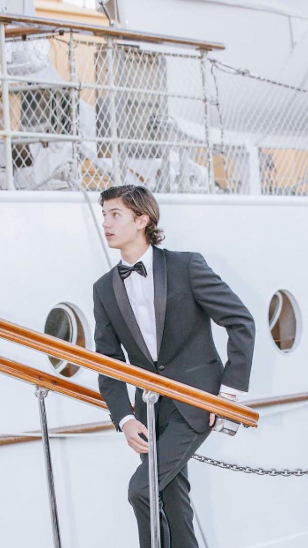 World's Top 5 Young Charming Princes 2023