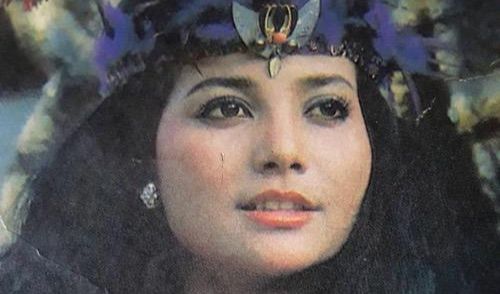 Aktif di Dunia Model