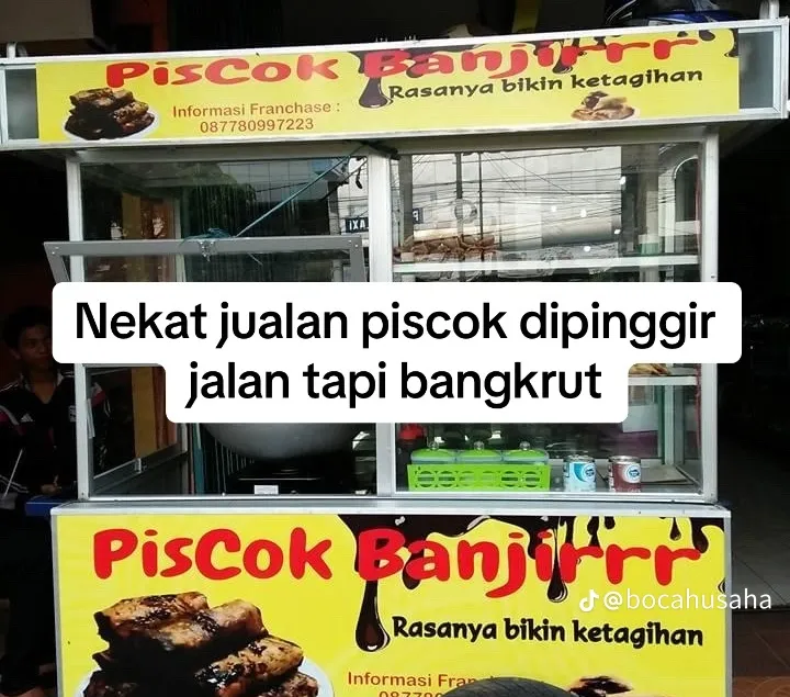 Awalnya Cuma Jualan Piscok di Pinggir Jalan, Laki-Laki Ini Berhasil Punya Rumah Rp 5 Miliar di Usia 23 Tahun