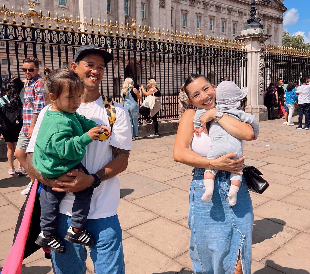 Kompaknya Keluarga Bachdim Traveling 3 Negara Bawa Anak Tanpa Nanny