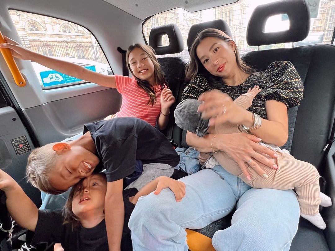 Kompaknya Keluarga Bachdim Traveling 3 Negara Bawa Anak Tanpa Nanny