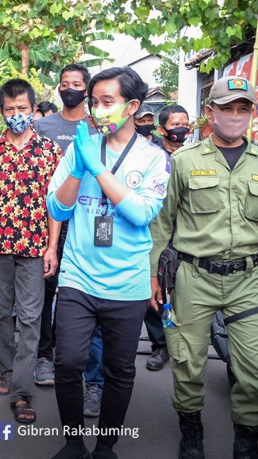 Hingga pada akhirnya pada Pilkada 2020, Gibran tertarik untuk mendaftarkan diri sebagai bakal calon walikota Solo dari PDIP untuk Pemilihan Wali Kota Solo periode 2020-2025.<br>