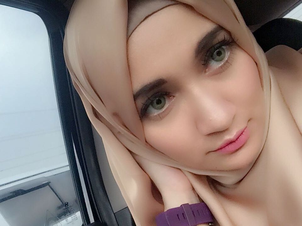 Pernah Bercerai