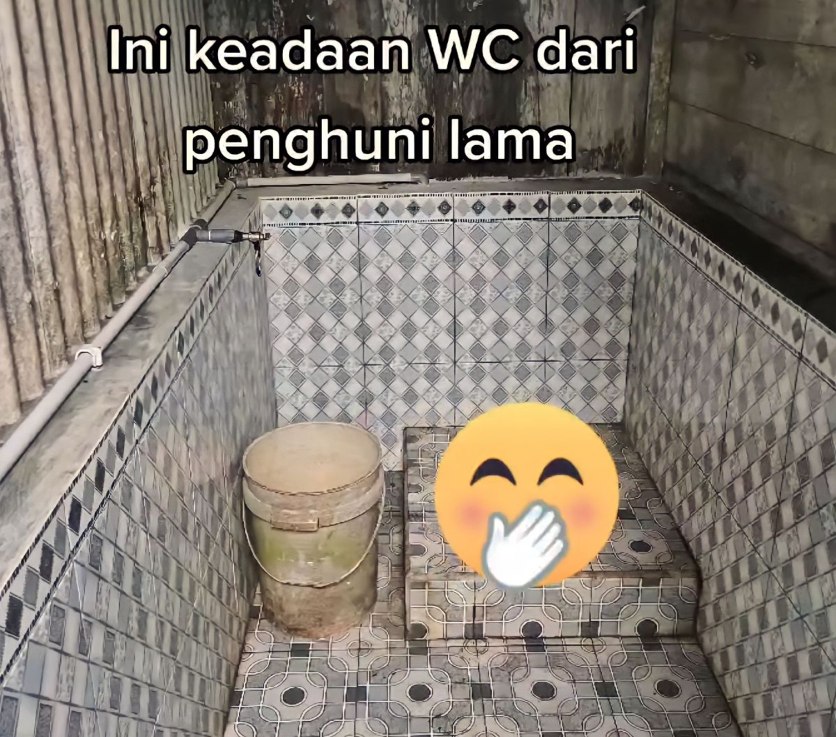 Awalnya Kotor Dan Hanya Berdinding Papan Kayu, Kamar Mandi Ini ...