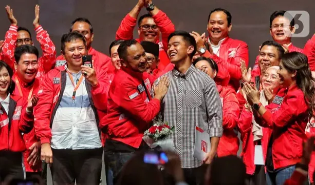 Menengok ke belakang, bukan hanya Kaesang Pangarep saja yang bernasib mujur di dunia politik. merdeka.com mencoba merangkumnya:<br>