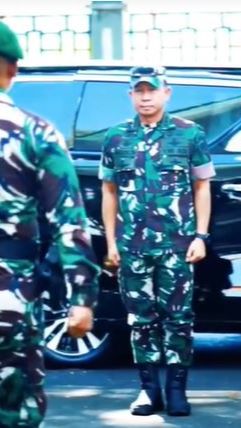 Jenderal Berdarah Kopassus Sampai Turun Podium, Ajari Langsung Anggota TNI Bertarung Tangan Kosong