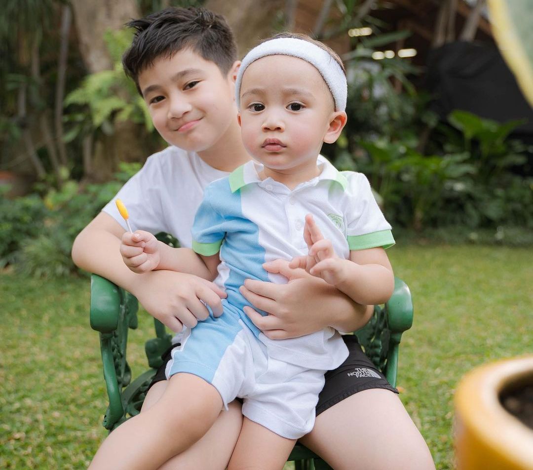 Outfit Tenis Rayyanza, Tak Kalah Keren dan Mahal dengan Papa Raffi