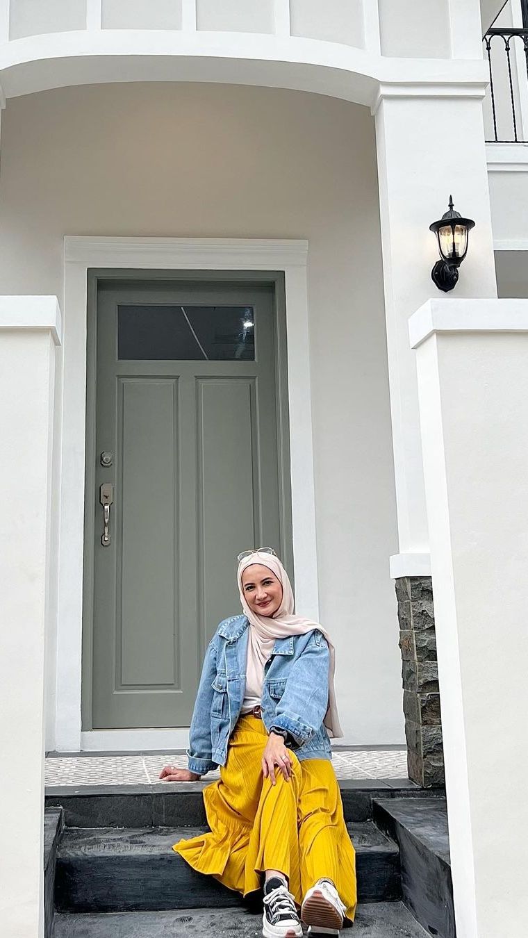 Deretan Rumah Selebritis yang Berdesain Unik, Punya Ovi Dian Bikin Melongo