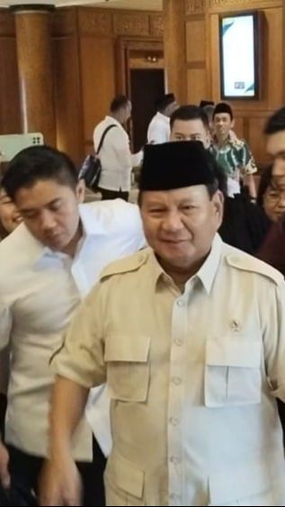Gelar Pertemuan Tertutup dengan Ulama & Kiai  di Surabaya, Prabowo Disebut Kerucutkan 2 Nama Bacawapres<br>