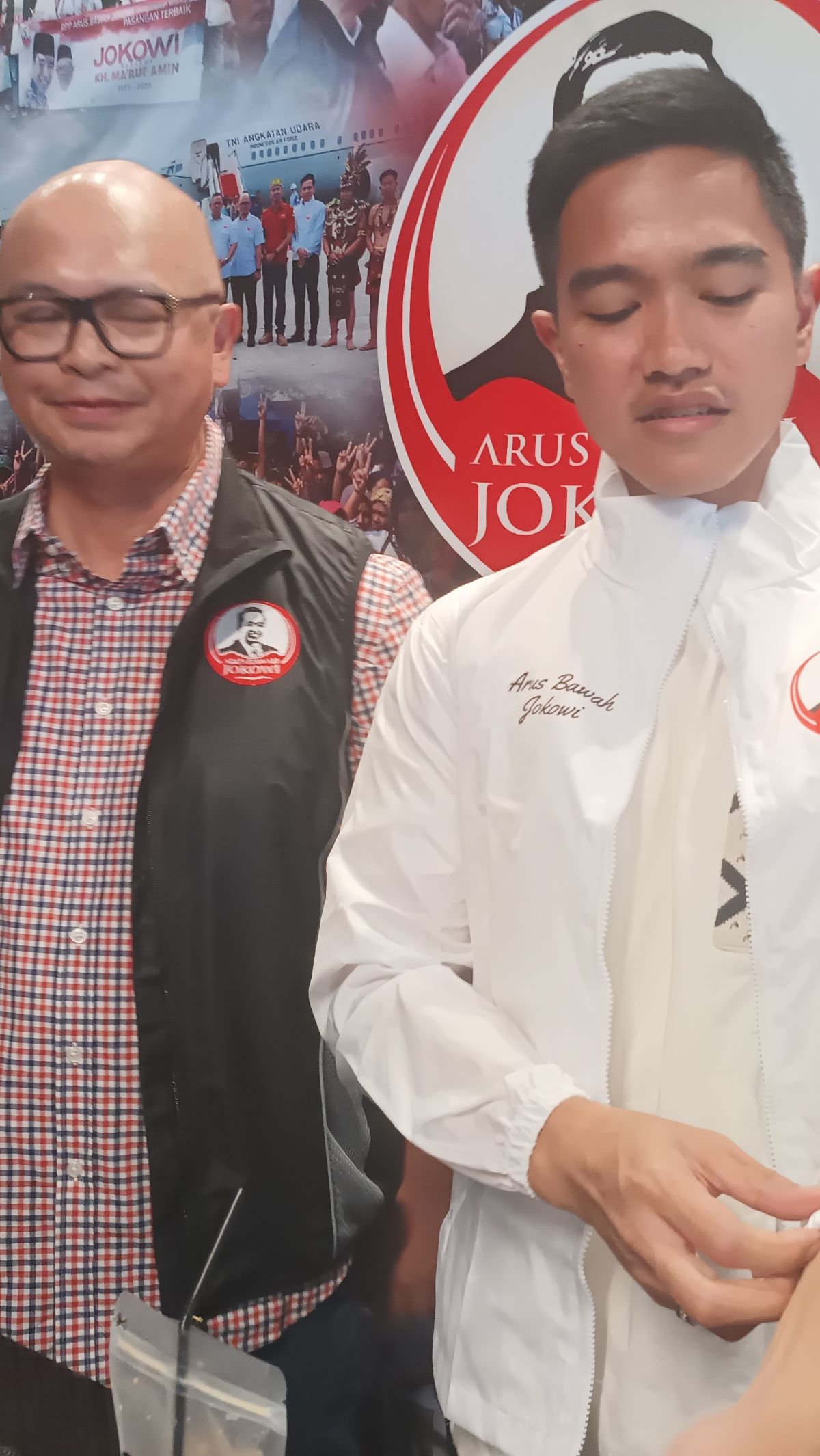Kaesang Ngopi Bareng Relawan Jokowi: Tapi Pisang Gorengnya Bukan Punya Saya Pak<br>