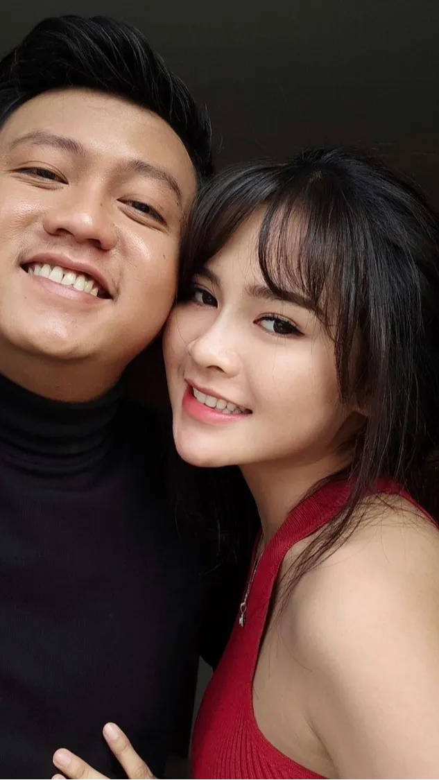 Minta Bella Bonita Masak Tengah Malam, Denny Caknan: `Itu Fungsi Istri`