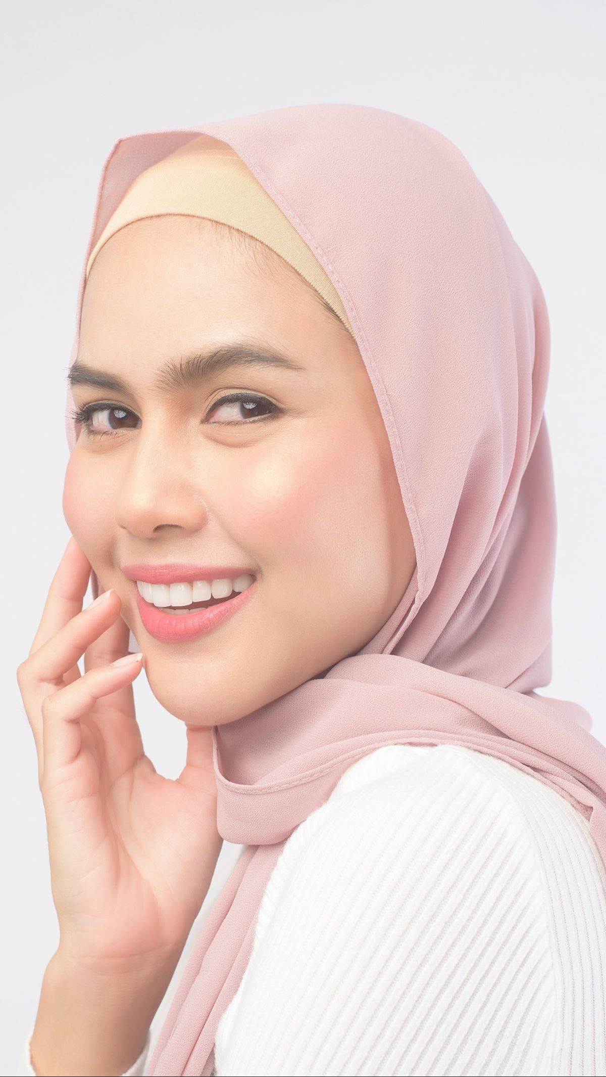 4 Formula Clay Mask yang Bantu Detoksifikasi Wajah<br>