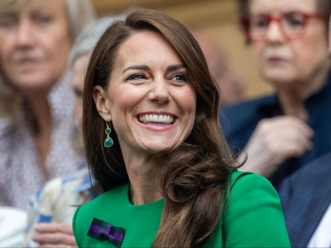 8 Most Beautiful Queens and Princesses Around The World trstdly