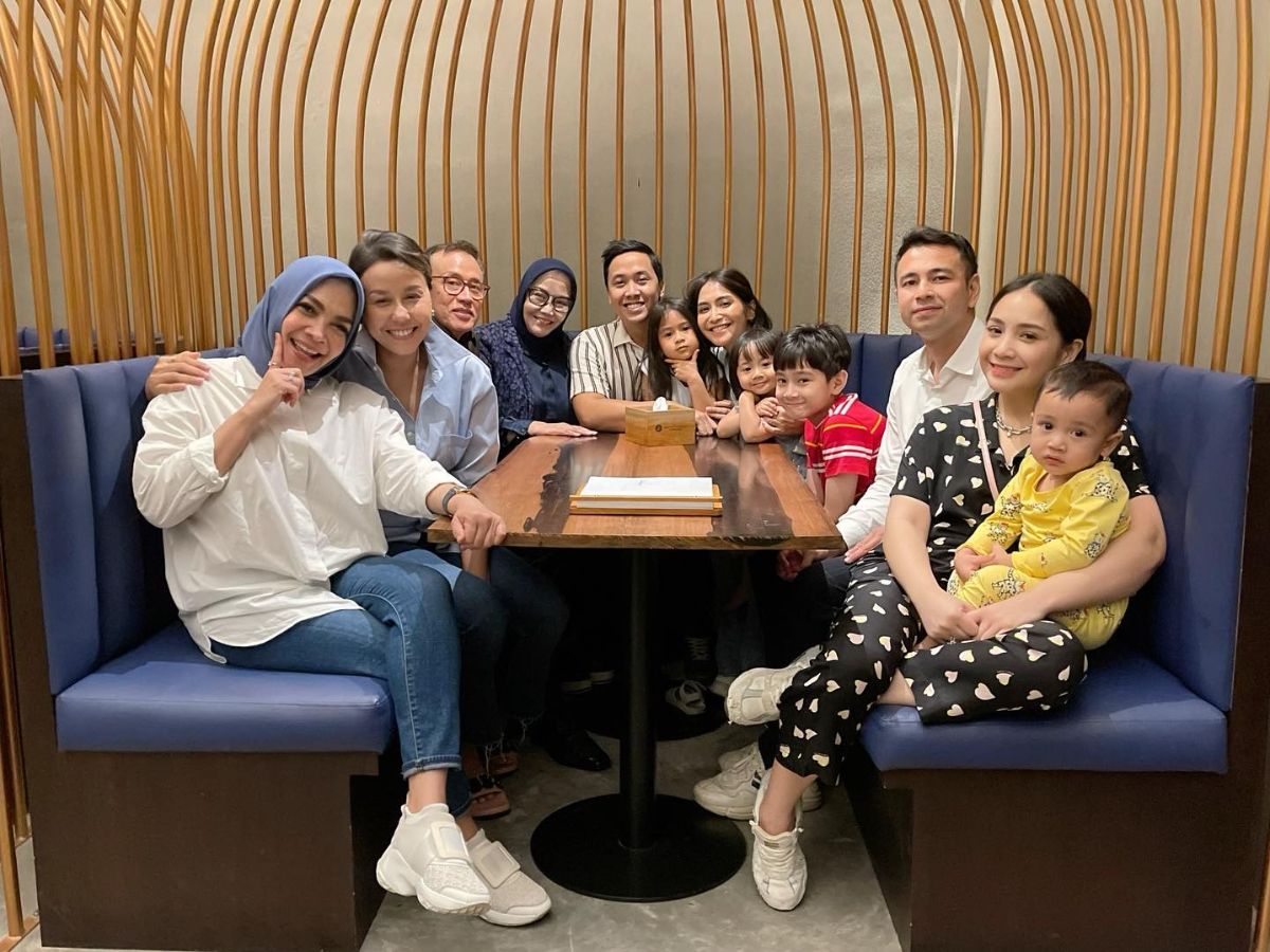 Momen Keseruan Ultah Barry Tamin Suami Caca Tengker, Potret Lucu Aruni dan Rayyanza Malah Bikin Salfok