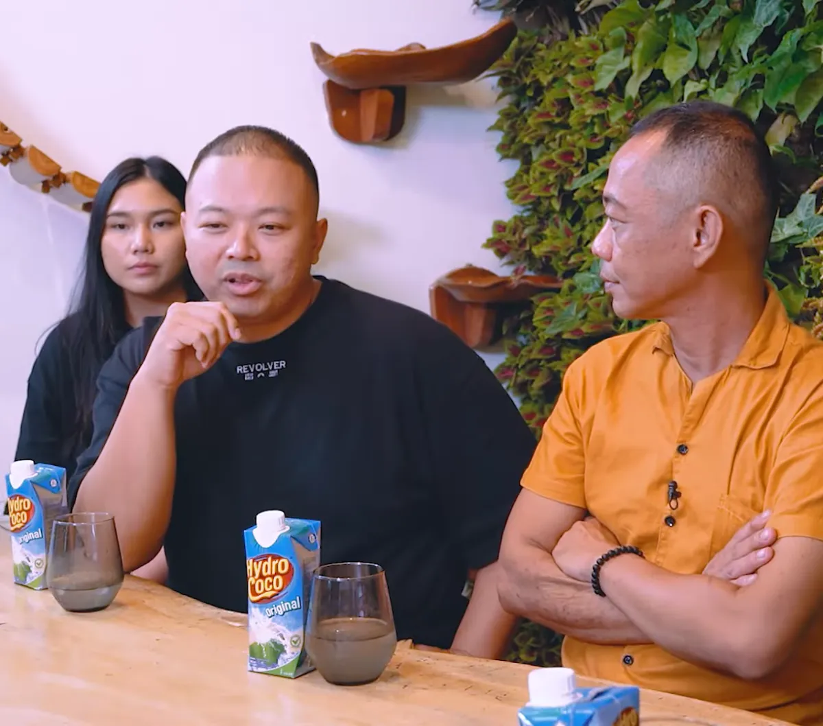 Bayaran Fantastis Food Vlogger Codeblu yang Viral Didoxing Farida Nurhan