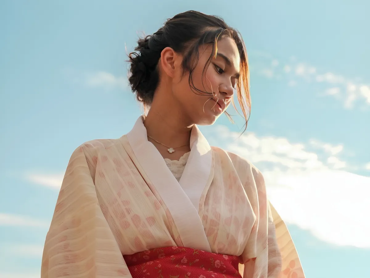 Style Anggun Azizah Salsa Berbalut Yukata, Berujung Kena Tegur
