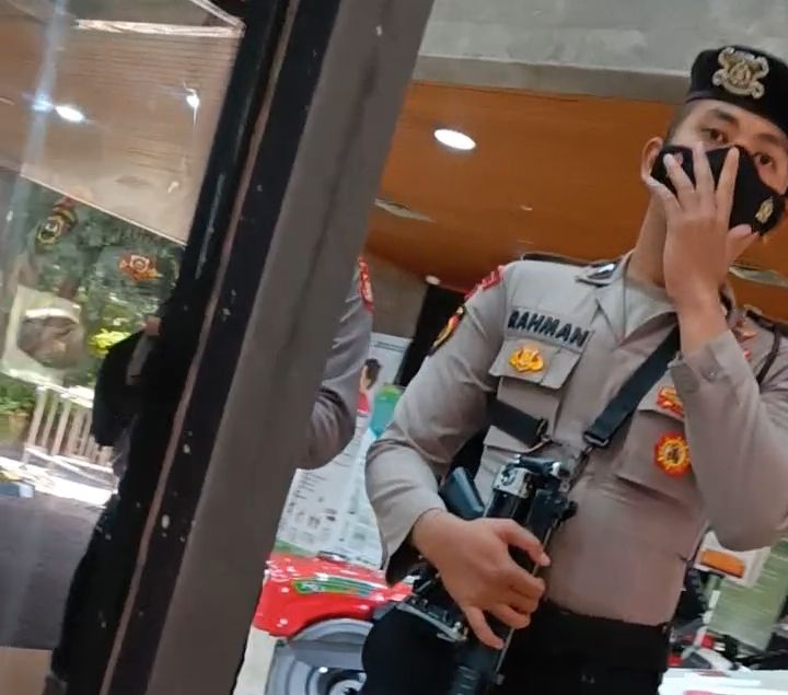 12 Jam Berlalu, KPK Belum Tuntas Geledah Gedung Kementan Dugaan Korupsi