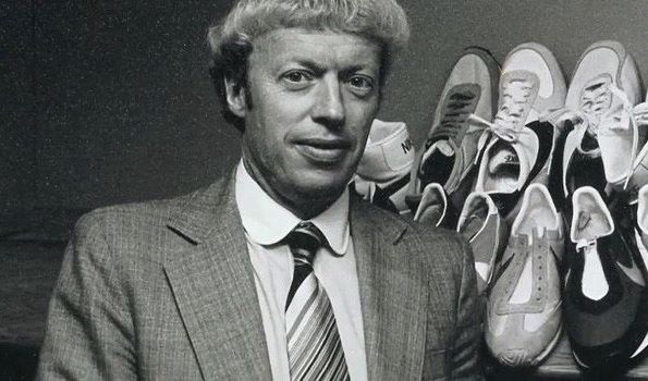 Phil Knight Mengundurkan Diri