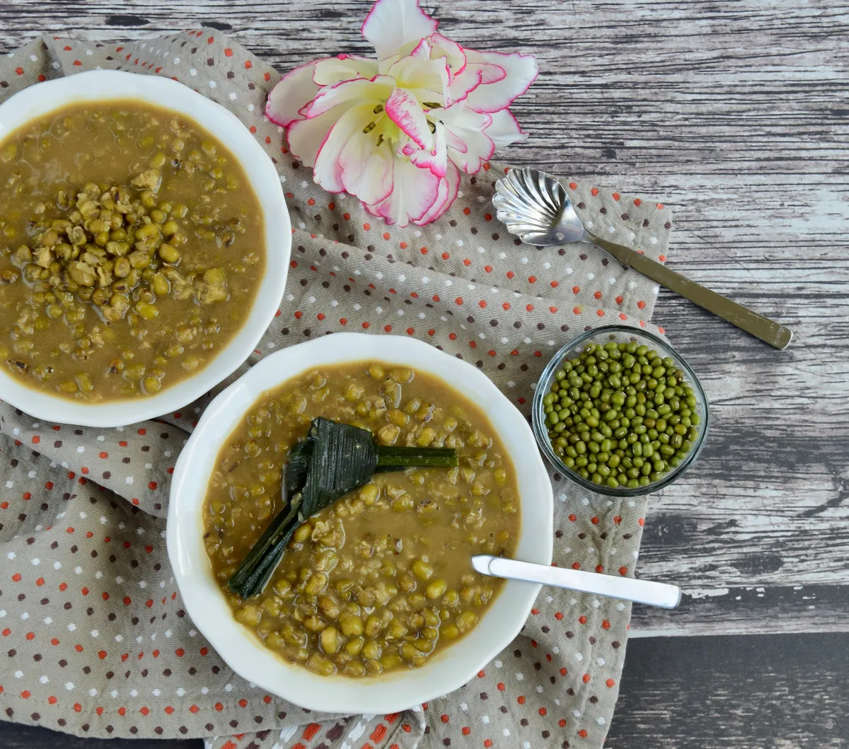 Beli Bubur Kacang Hijau, Saat Akan Dimakan Ternyata Isinya Kecambah Semua