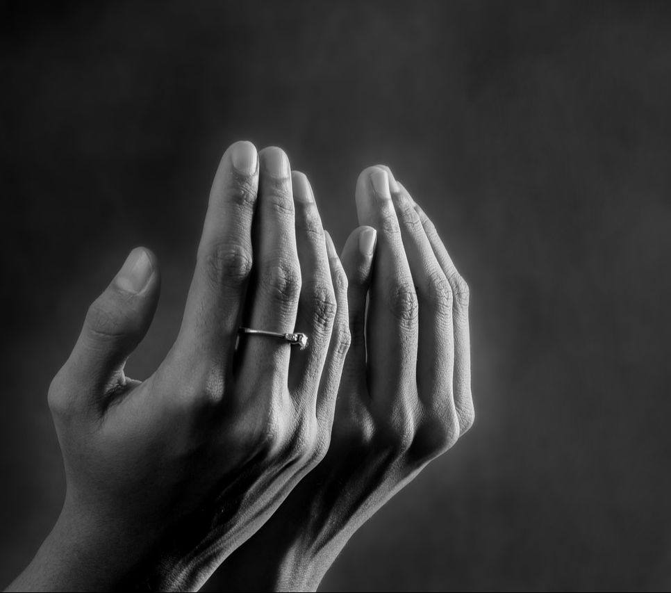 Bacaan dan Arti Doa untuk Orang Tua