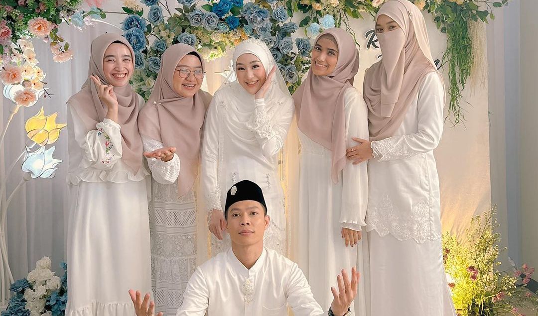Belum Umumkan Resepsi