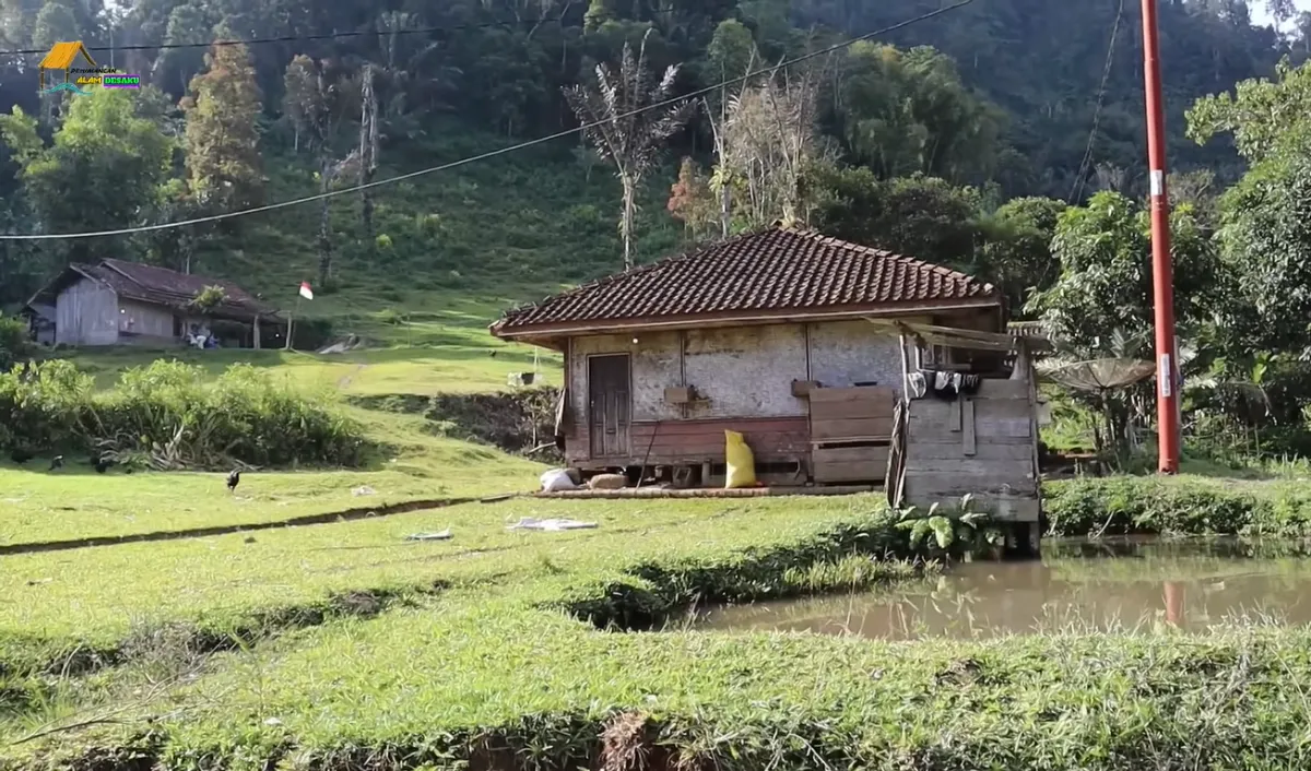Suasanya disebut mirip dengan pegunungan Alpen di Swiss.