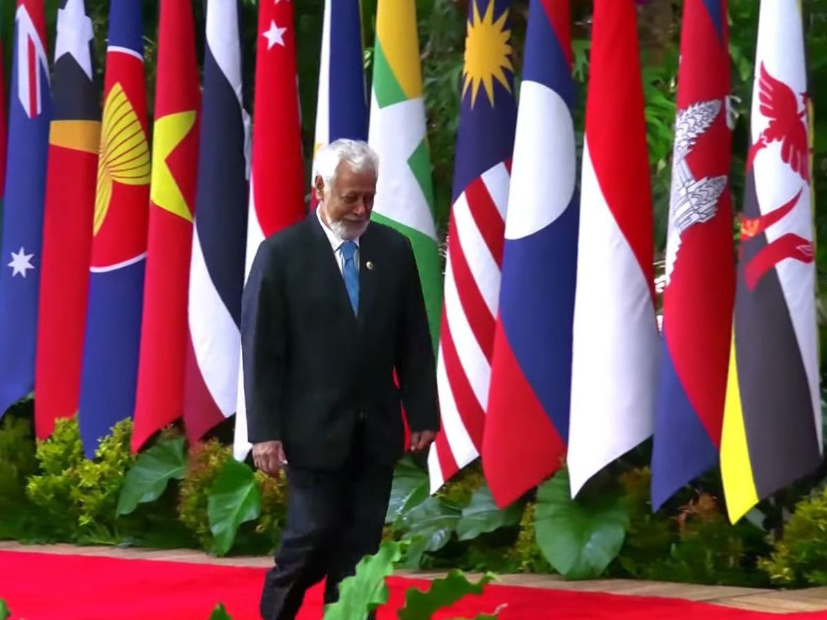 PM Timor Leste Xanana Cium Tangan Iriana di KTT ASEAN 2023, Ekspresi