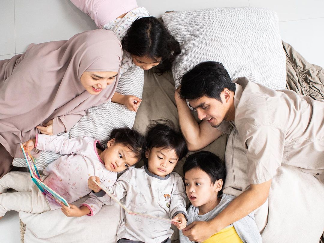 <b>Sudah Menikah dan Punya Anak</b>