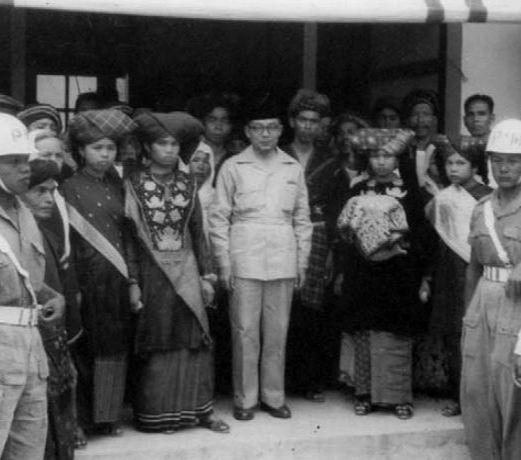 Sebagai putra daerah asli Sumatera Barat, Mohammad Hatta menjadi kebanggaan masyarakat Minang semasa menjadi orang nomor dua di Republik ini pada kala itu.<br>