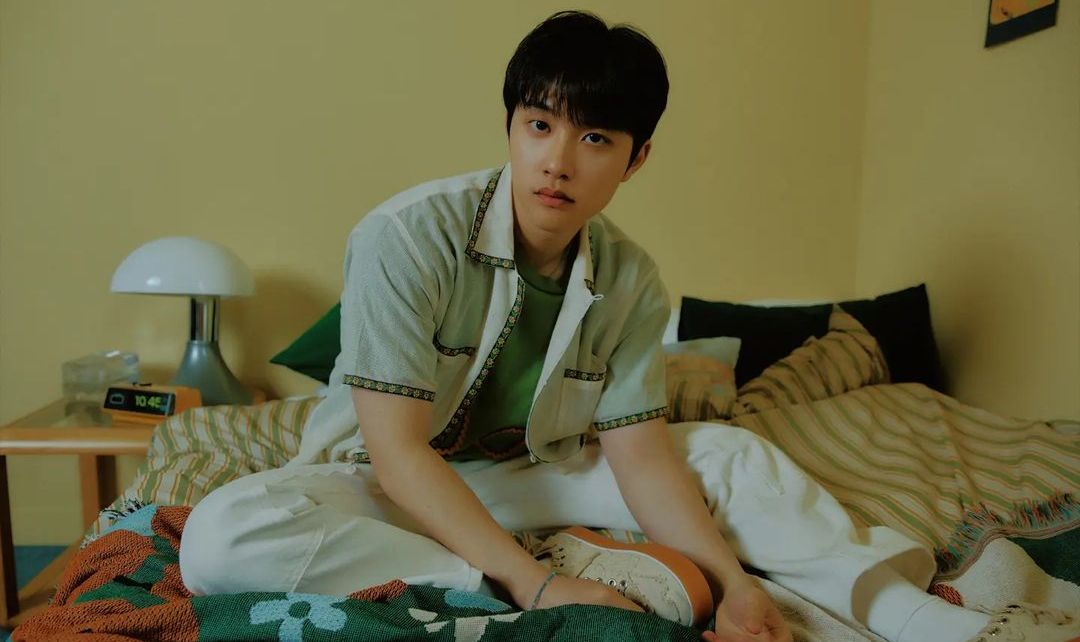 Last month, EXO's D.O. went viral on social media for allegedly smoking in the room.