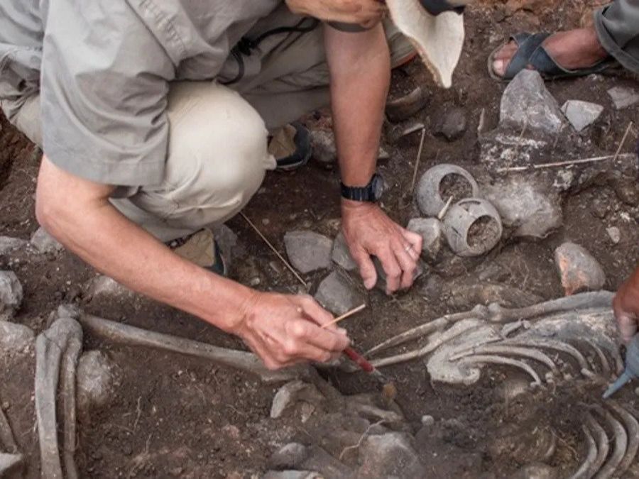Makam Dukun Berusia 3.000 Tahun Ditemukan, Isinya Bikin Arkeolog Terheran-heran