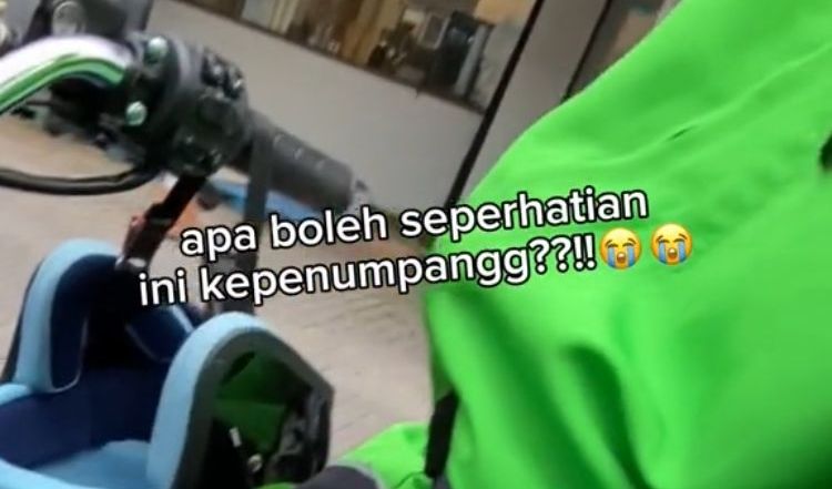 Aksi Driver Ojol Siapkan Hadiah Untuk Penumpangnya Ini Viral, Tuai ...