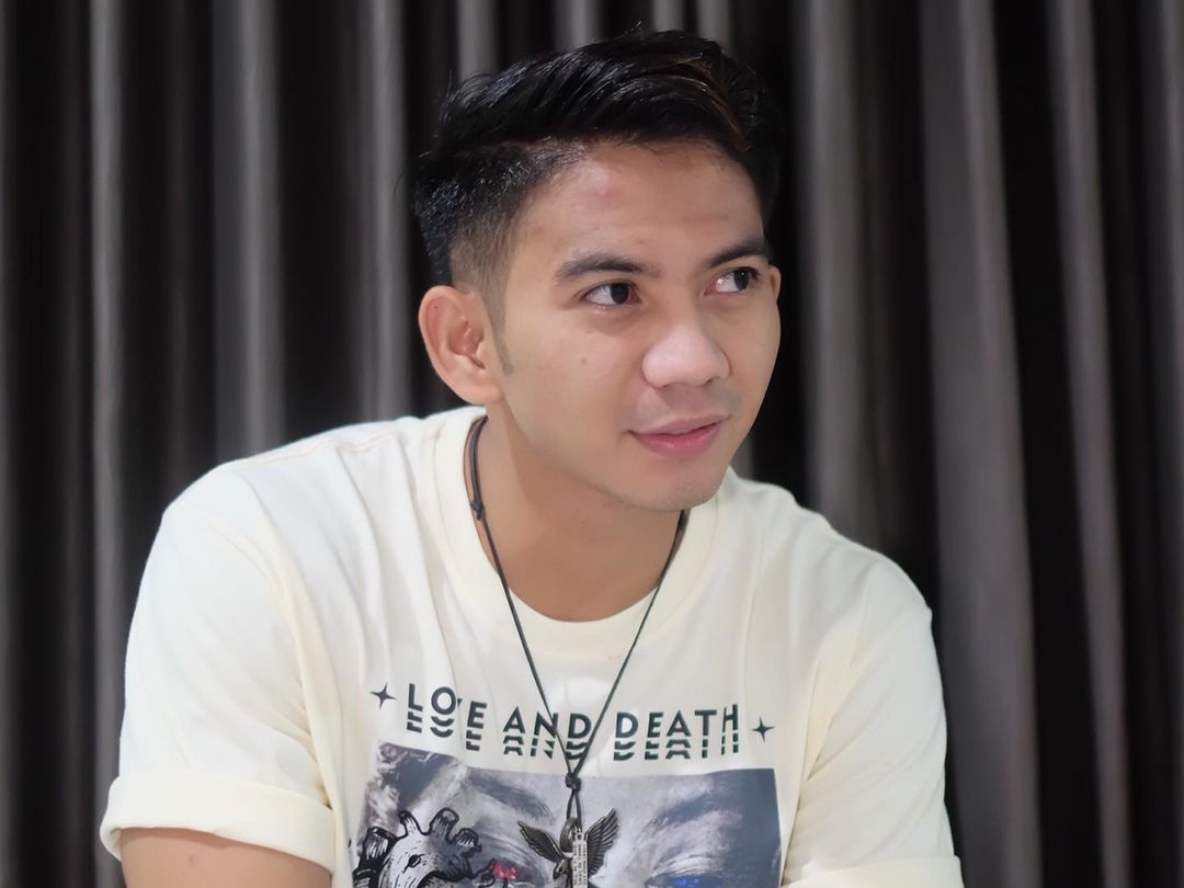 Setelah Cerai, Inilah 9 Potret Rumah Rizki DA yang Sebelahan dengan Ridho, Harganya Mencapai Rp 500 Jutaan Termasuk Tempat Gym