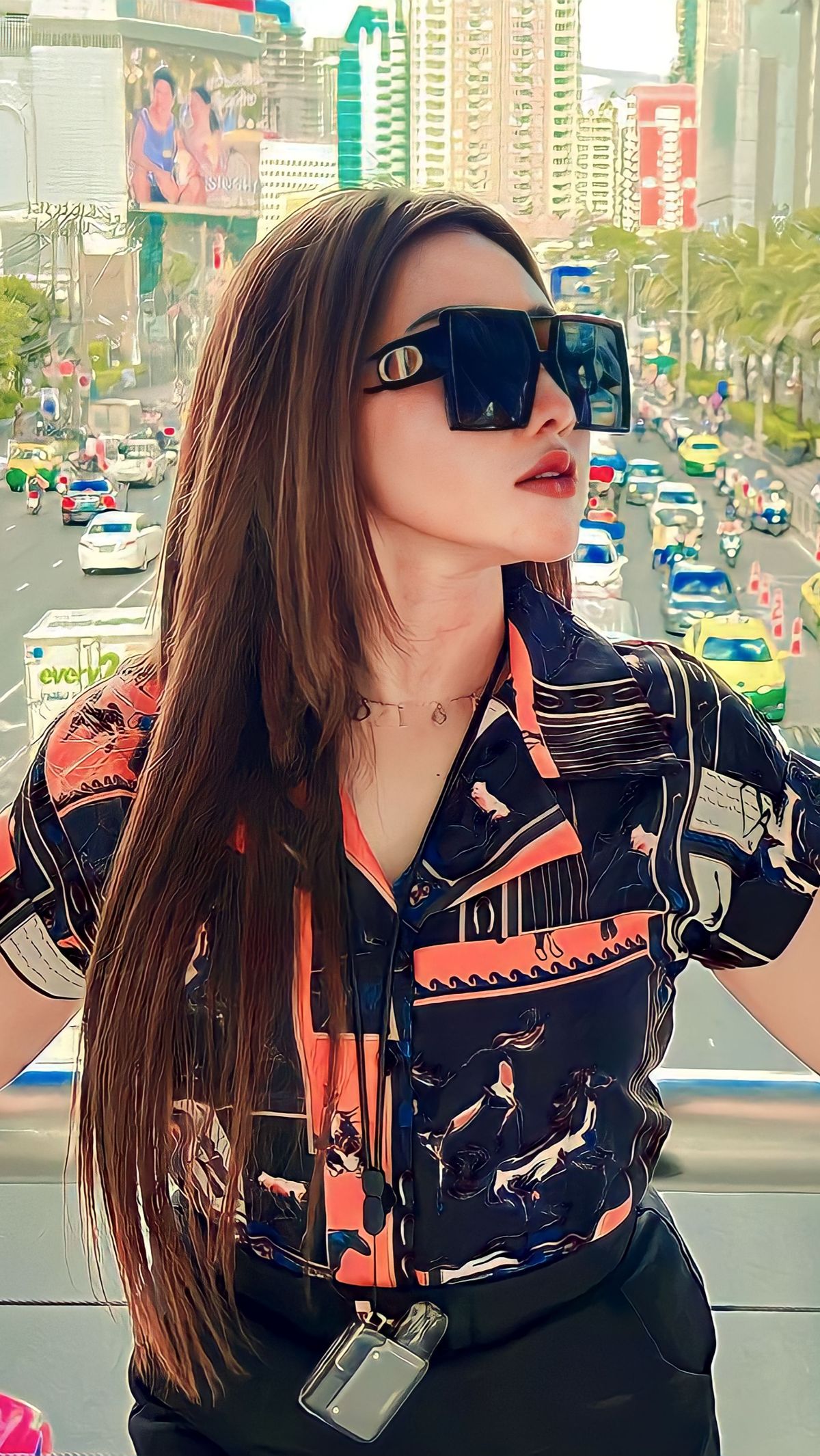 Terkuak Jejak Digital Luluk Seleb TikTok Istri Bripka Nuril, Liburan Dikawal Patwal