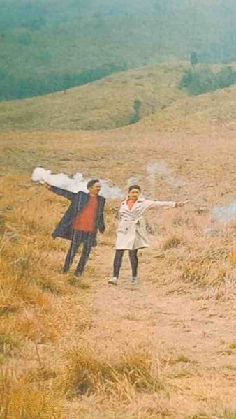 FOTO: Kondisi Terkini Bukit Teletubbies Bromo yang Terbakar Diduga