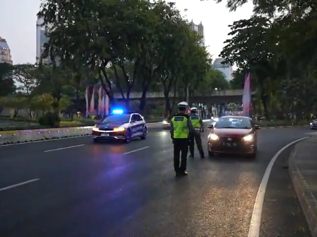 Heboh Mobil Patwal Polisi Diteriaki Terobos Iring-iringan Delegasi KTT ASEAN, Ternyata Ini Alasannya