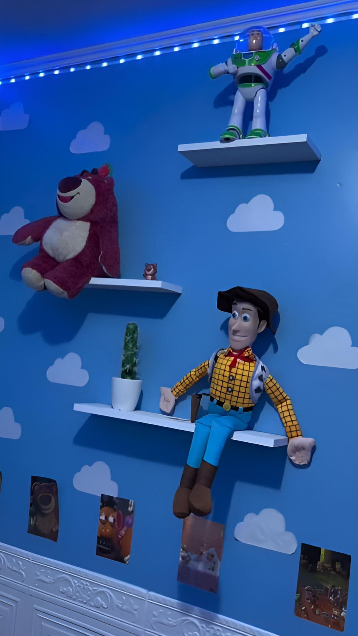 Biar Gaji Sebulan Habis Buat Makeover Kamar Buluk Jadi Bertema Toy Story, Hasilnya Cute Abis dan Bikin Gemas