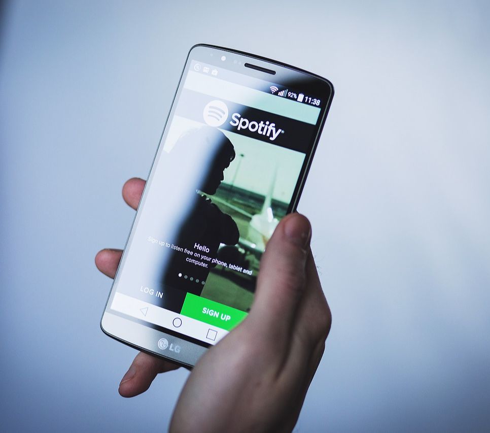 Tak Lagi Gratis, Spotity Sedang Uji Coba Tampilan Lirik Lagu hanya untuk Pengguna Premium