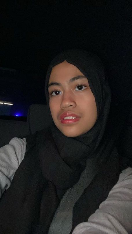Jarang Tersorot, Potret Ayla Azuhro Anak ke Tiga Umi Pipik, Penampilannya Gak Kalah SamaAbidzar