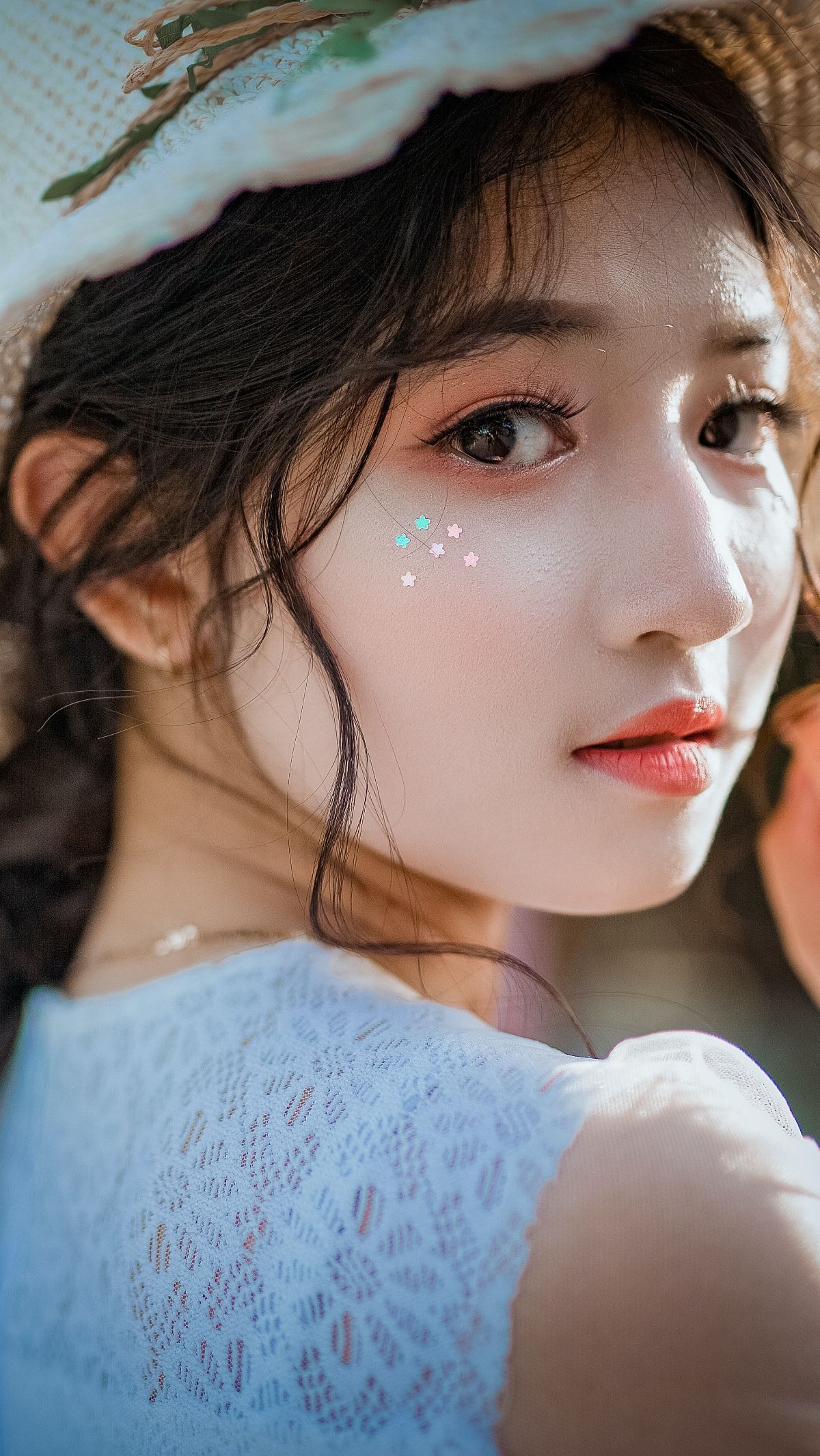 Base Makeup Flawless dalam Waktu Singkat, Simak Tutorialnya