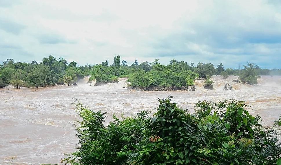 "Anda bisa saja pindah ke tempat yang lebih tinggi. Jadi itu (banjir lokal) tidak masuk akal. Bahtera sangat besar pasti membutuhkan banjir global yang besar,"