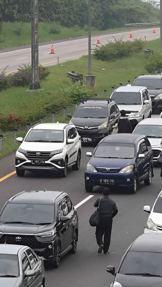 One Way Diterapkan di Tol Palimanan, Persiapan Arus Balik Libur Tahun Baru