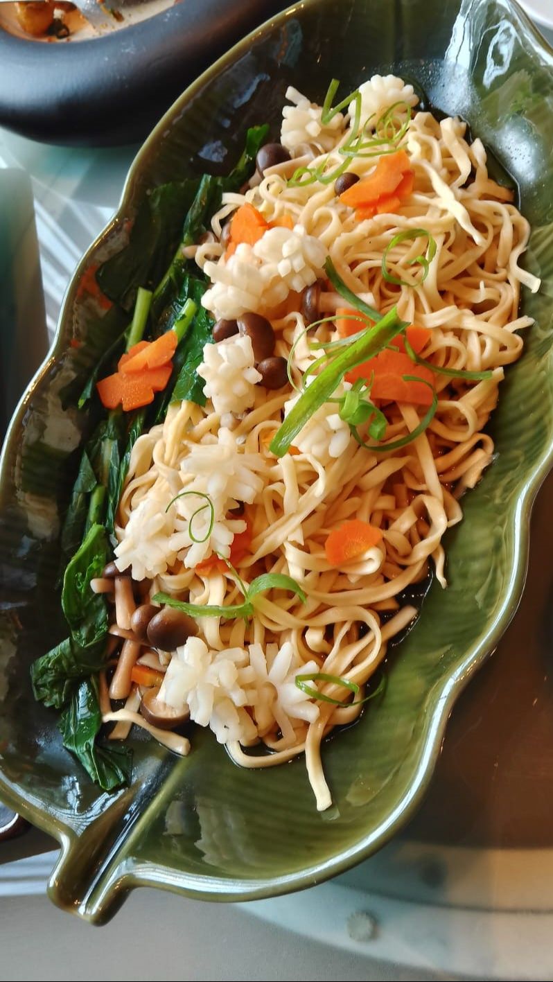 Ifu Mie Calamari dengan Saus Unggul
