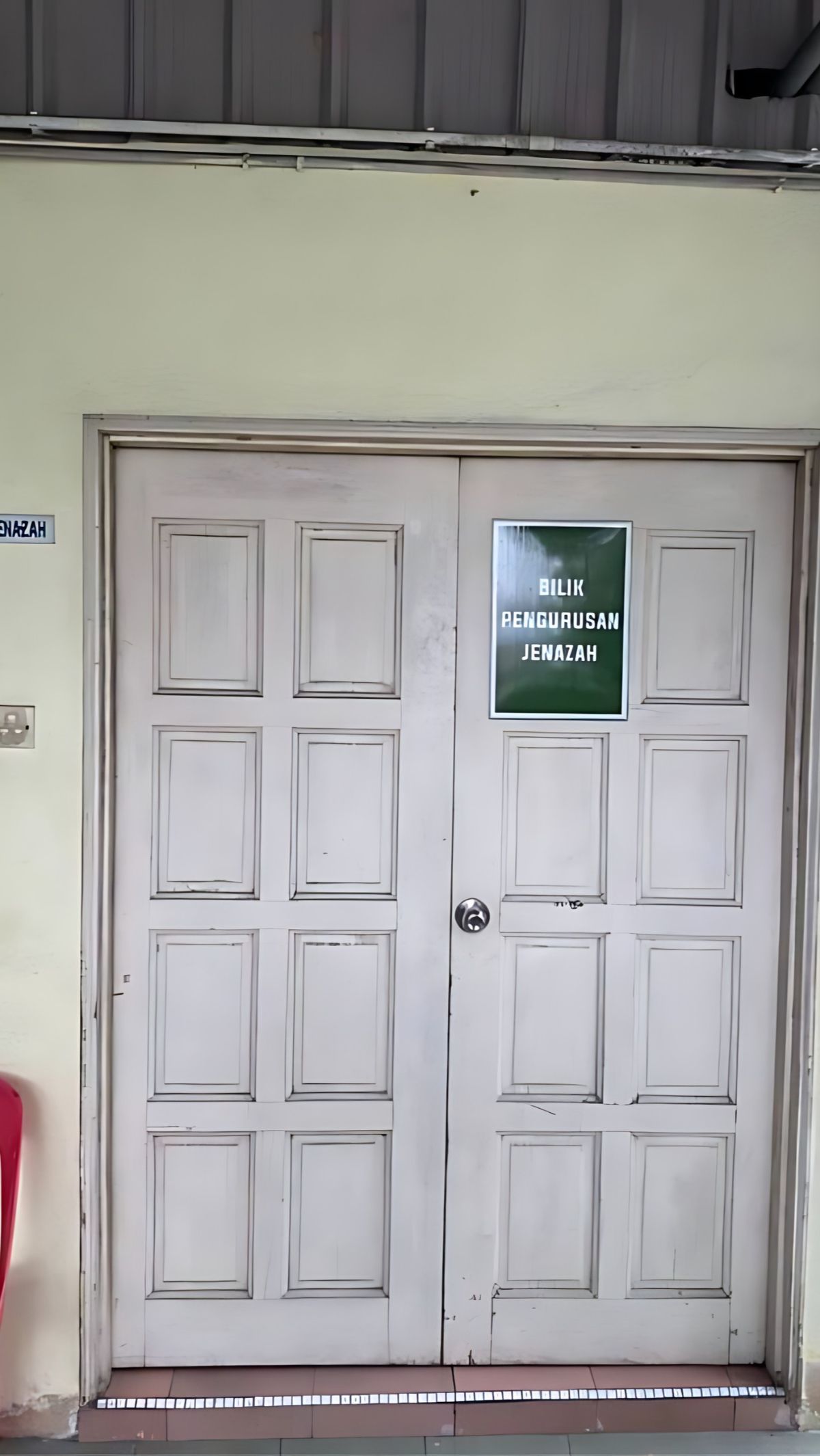 Ngeri! Pulang dari Surau Malam-Malam Saat Hujan Lebat, Pria Ini Berteduh Sekaligus Tidur di Kamar Jenazah, Begini Endingnya