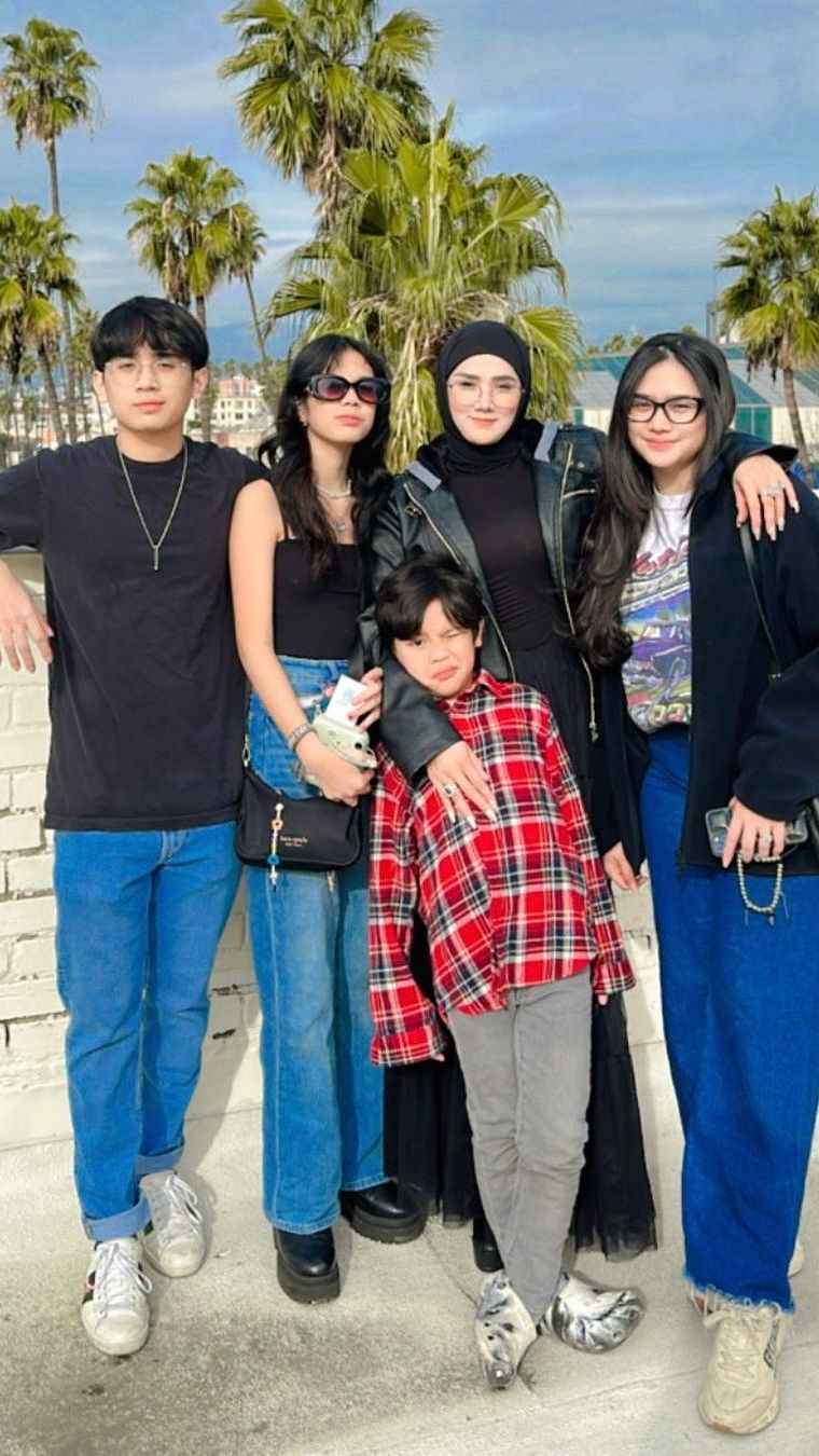Disuruh Les musik, Anak Bungsu Mulan Jameela Lebih Tertarik Ngaji