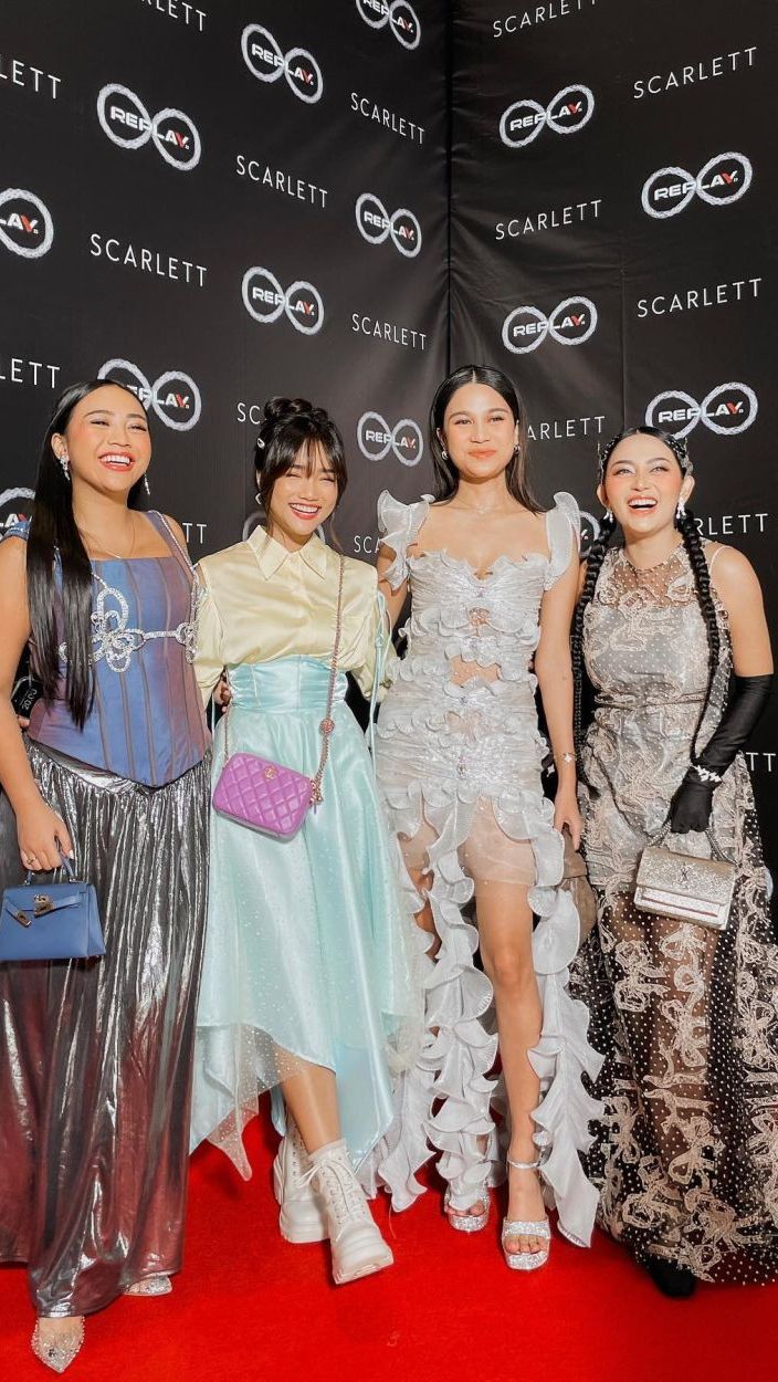 Para artis tiktok dan selebgram itupun tampil glamor dan kece abis.