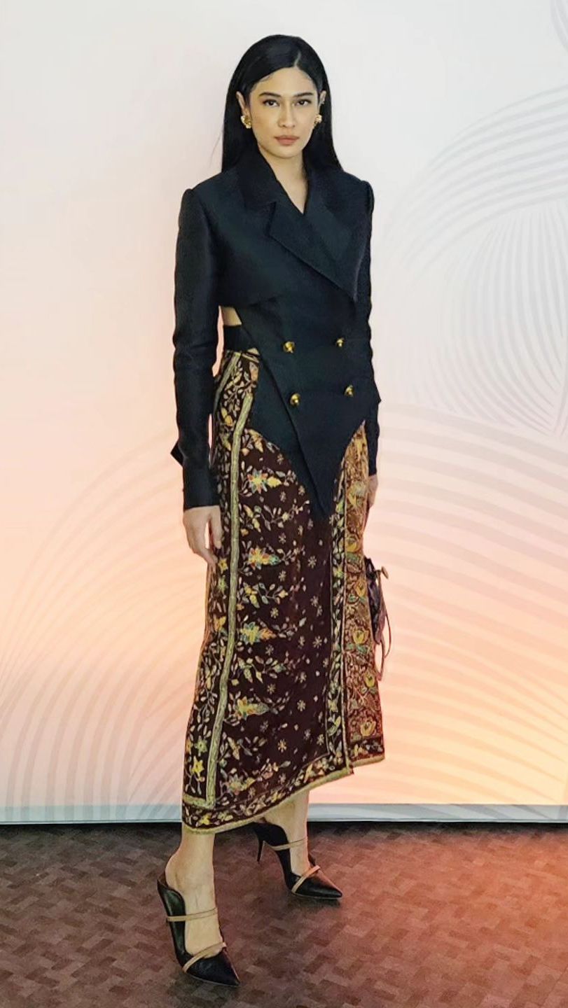 Ada Tumpukan Piring Kotor Hingga Kresek Bekas, Dapur di Rumah Mewah Dian Sastro Bikin Salfok, Netizen: Ternyata Kita Sama