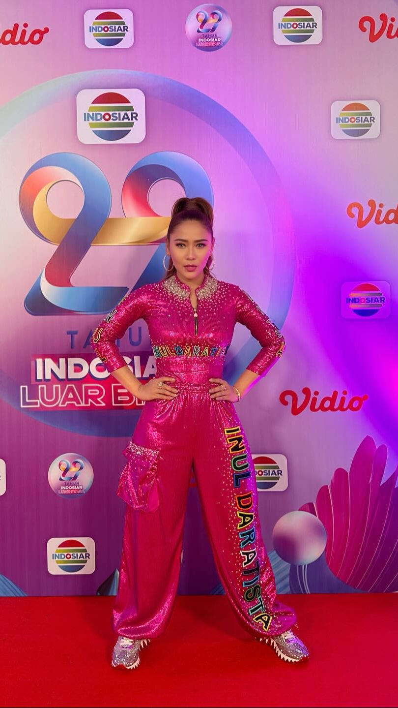 Inilah deretan sumber pabrik duit Inul Daratista