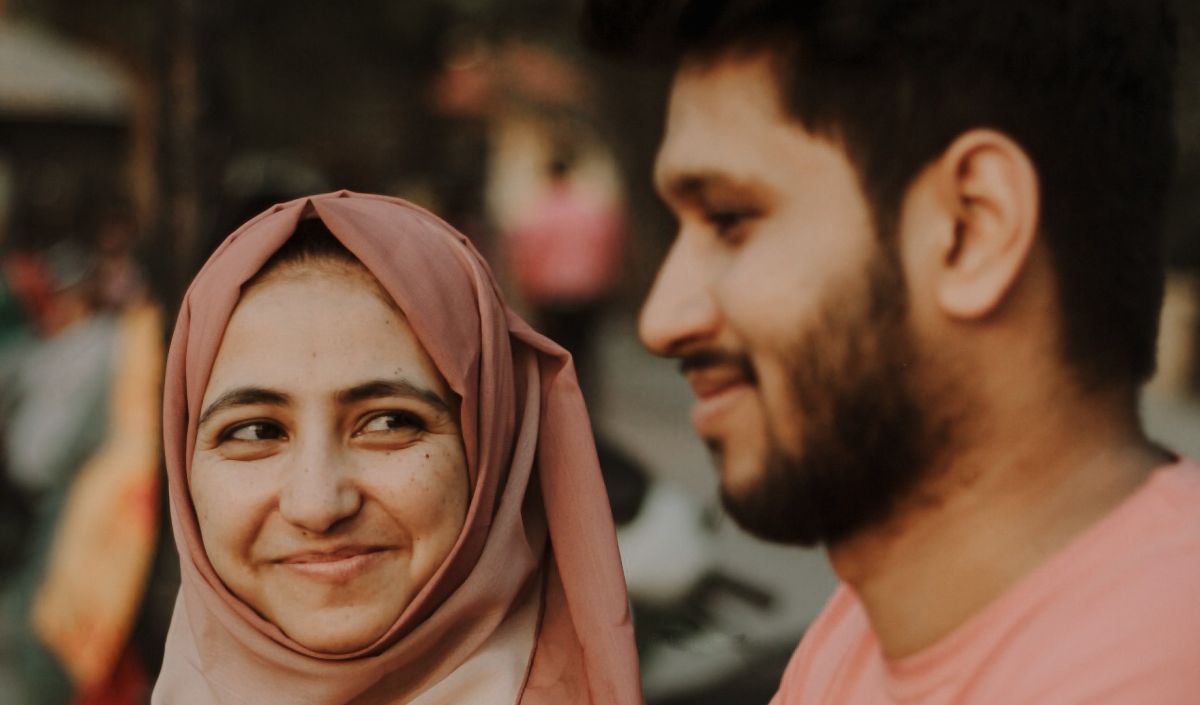 Islam Memuliakan Perempuan dan Menjaganya agar Tetap Terhormat