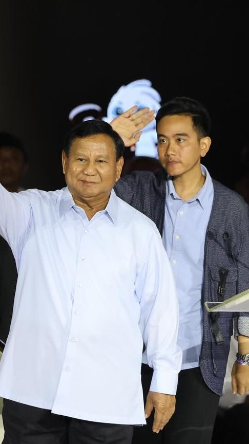 Potret Mahasiswa dan Siswa Mirip Prabowo-Gibran, Hebohkan Dunia Maya!